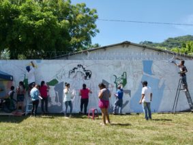 Des fresques murales pour une société plus inclusive des personnes en situation de handicap au Salvador 23